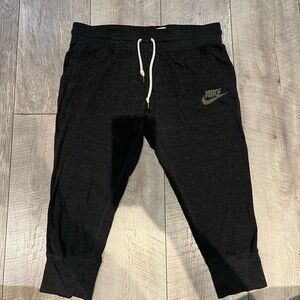 Nike Black Sweatpants with Tapered Ankle Design